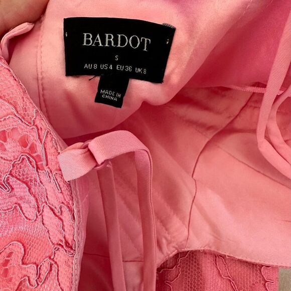 Hadley Midi Lace Dress - Picture 7 of 12